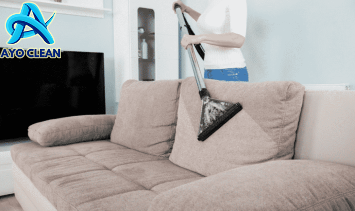 Cara membersihkan kursi sofa informa