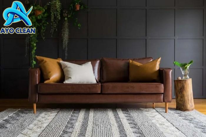 How to Remove a Musty Smell from a Leather Sofa?