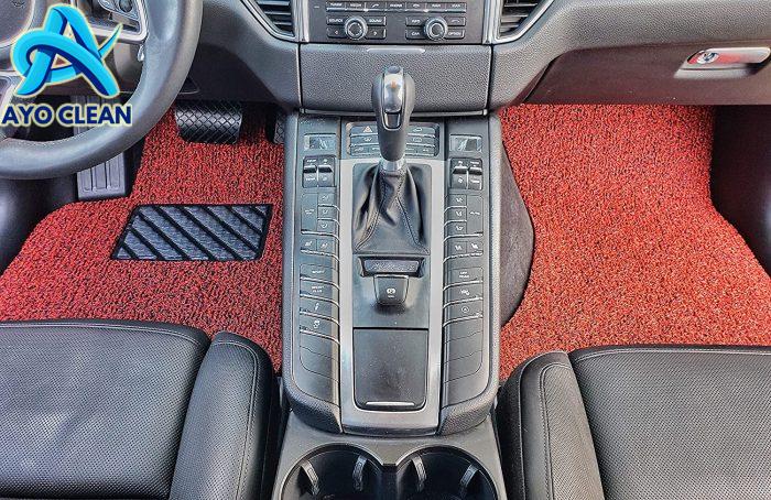 Cara Mengatasi Karpet Mobil Bau Apek