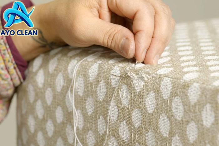 How to Fix a Couch With Torn Upholstery : 8 Steps (with Pictures ...