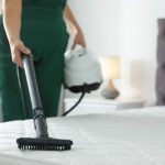 7 Cara Membersihkan Kasur dari Bekas Ompol Bayi - Berkeluarga