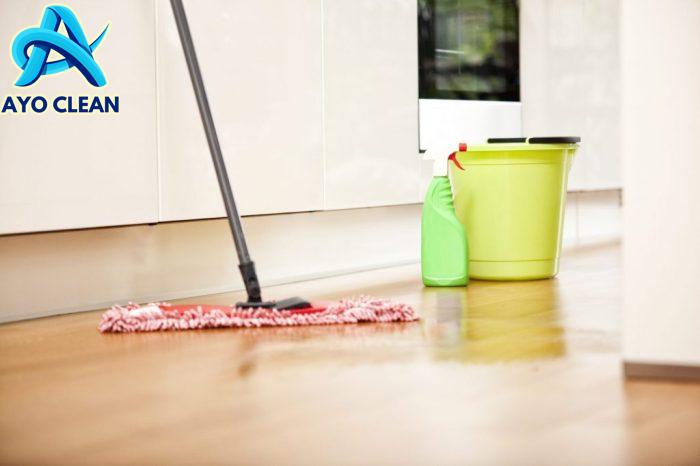 5 Tips Membersihkan Lantai Rumah Berdasarkan Jenisnya! 🫧
