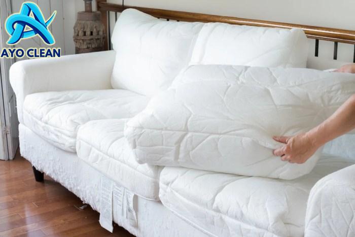 How To Clean Fabric Sofa With Baking Soda And Vinegar | Baci Living Room