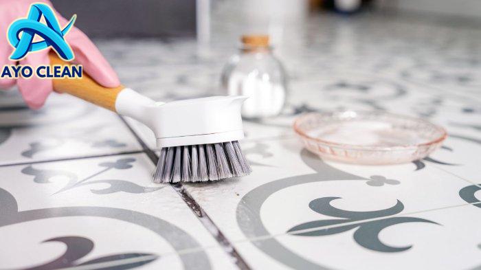 Cara Membersihkan Kerak di Lantai Kamar Mandi Pakai Sitrun, Alami tapi ...