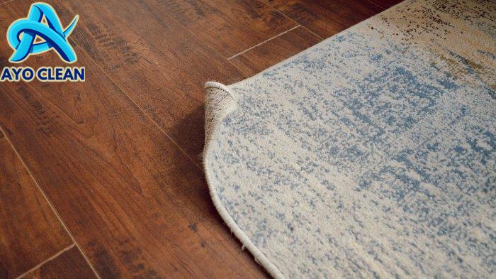 Cara memperbaiki karpet yang robek