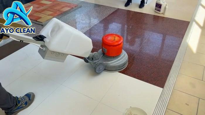 5 Cara Membersihkan Lantai Granit yang Kusam, Dijamin Kinclong!