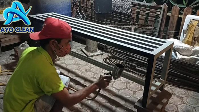 Kartun Sederhana Kursi Roda Terisolasi Ilustrasi Stok - Unduh Gambar ...